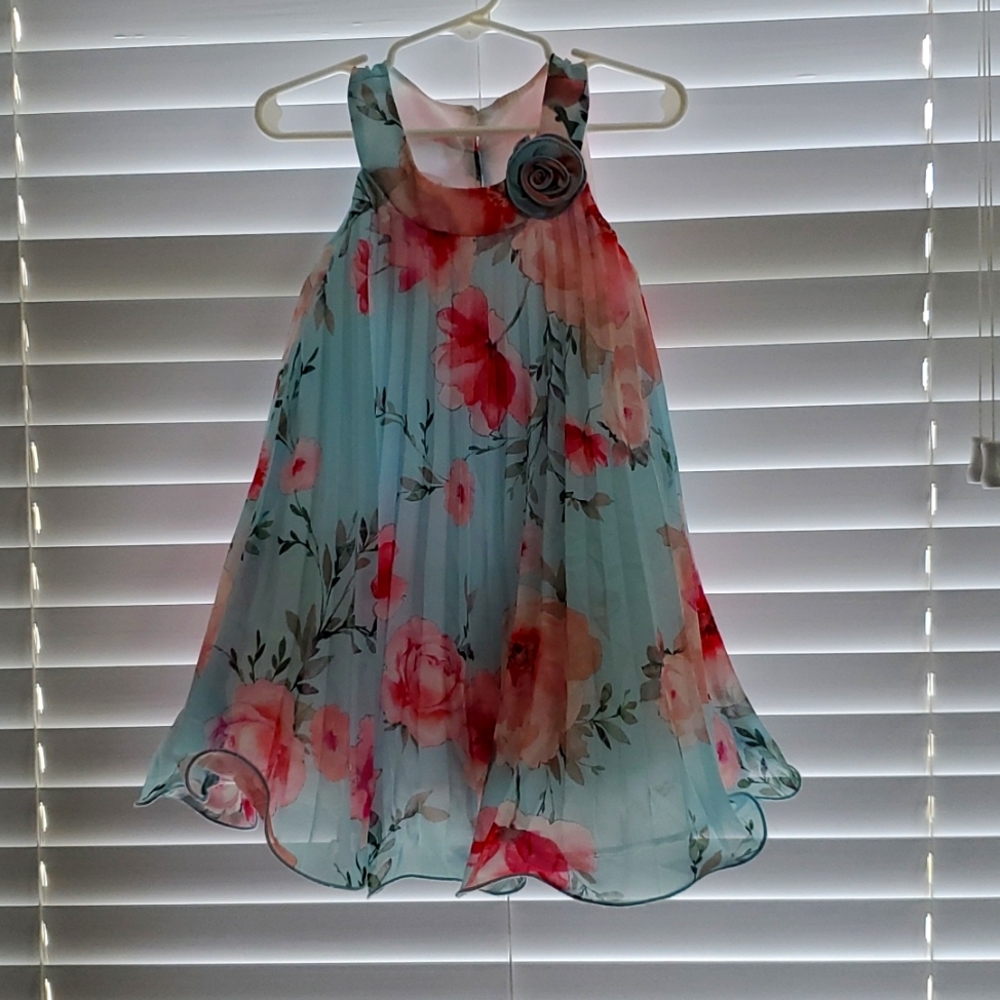 Girl dress